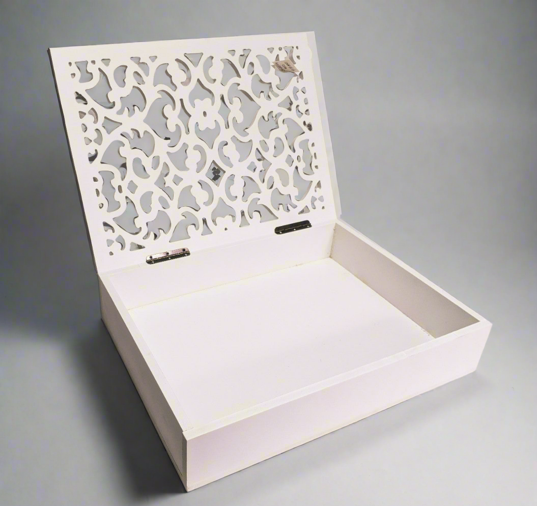 CAJA PARA LLUVIA DE SOBRES