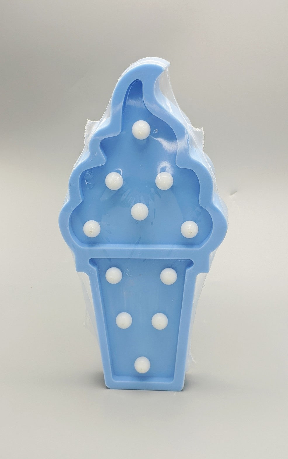 FIGURA CONO AZUL