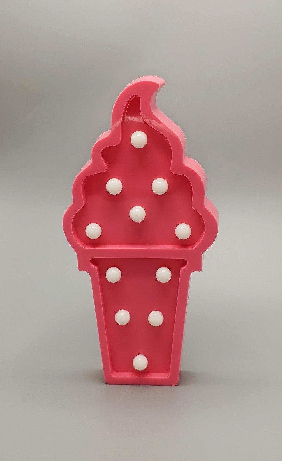 FIGURA CONO ROSADO