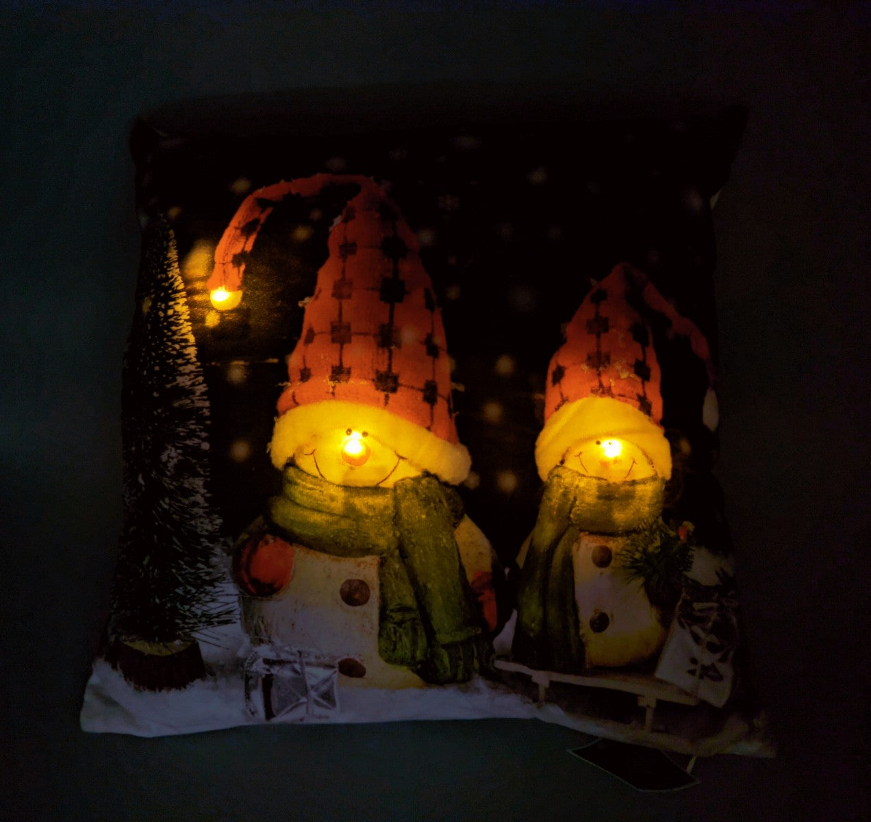 COJÍN NAVIDEÑO CON LUCES LED - Hombre De Nieve